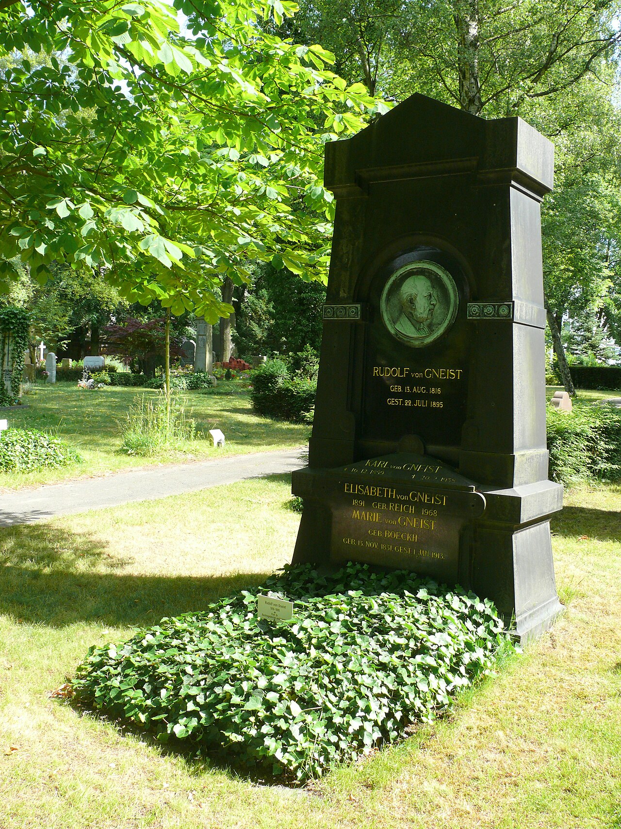 Rudolf von Gneist